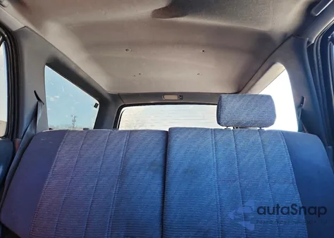 1996 Toyota Hilux Surf from USA, damaged, VIN RZN1850016678